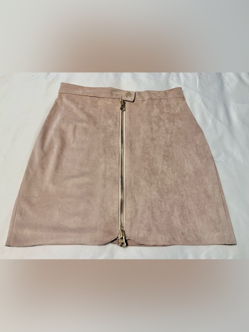 Bishop + Young Beige Faux Suede Mini Skirt Gold Zip Womens Small